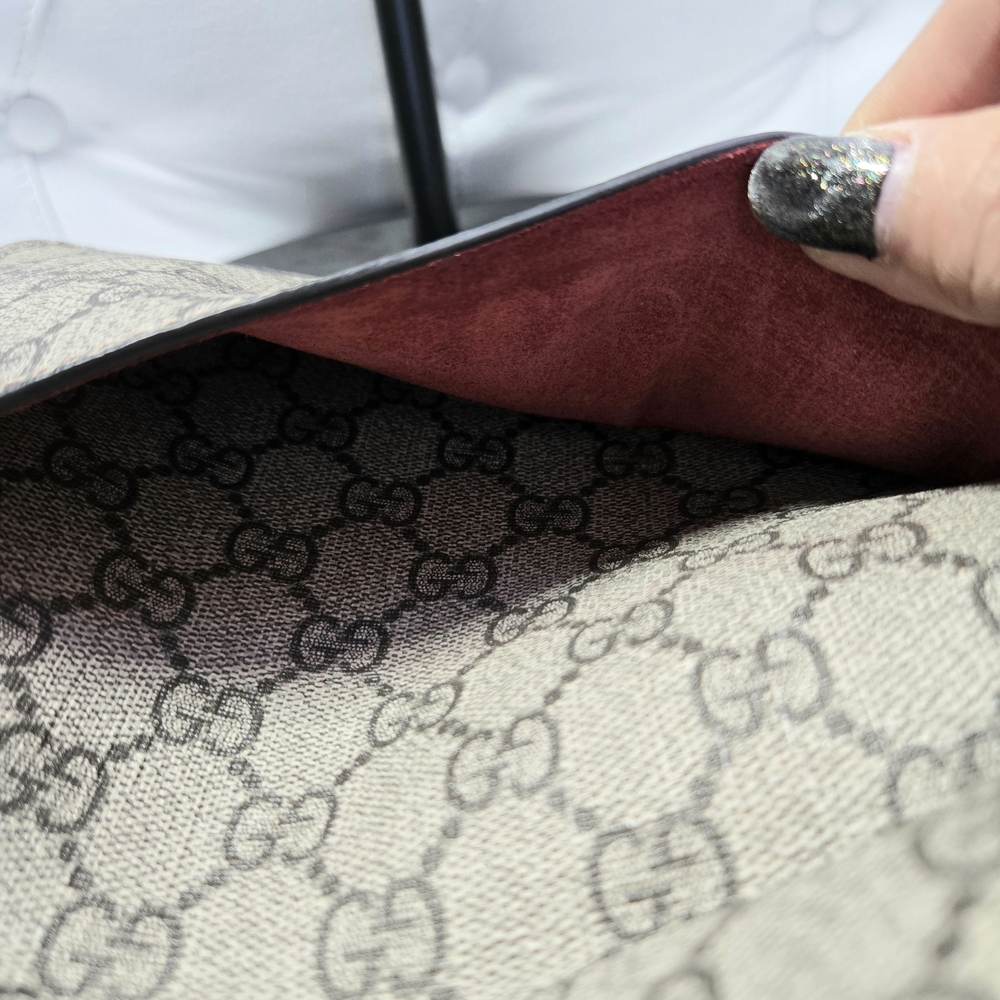 Gucci Beige and Red Mini Women's Bag - Picture 8 of 10